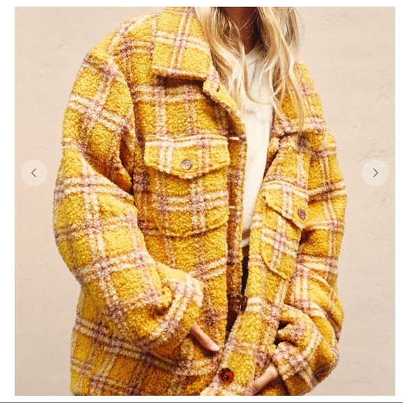 #02 Julia Warm and cozy Plaid Teddy Jacket - Picture 4 of 10
